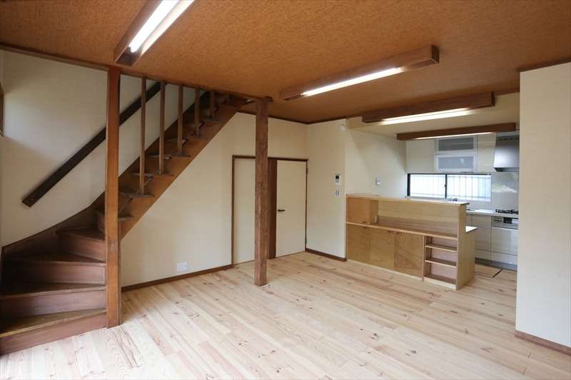 有限会社綾南建設